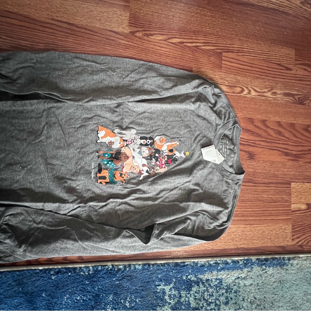 Vera Bradley Gray Graphic Long Sleeve Sweatshirt